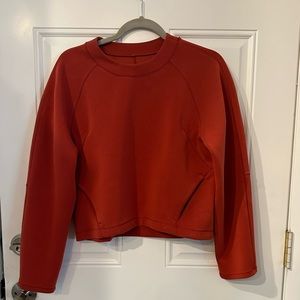 Lululemon size 6 crop sweatshirt burnt orange